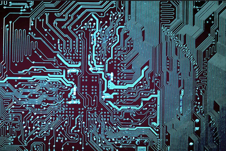 Teknologisk innovasjon driver HDI PCB -markedsveksten raskt